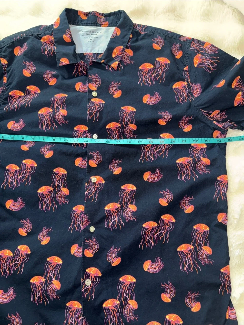 Banana Republic Navy Short-Sleeve Button Down with Jellyfish Print XL